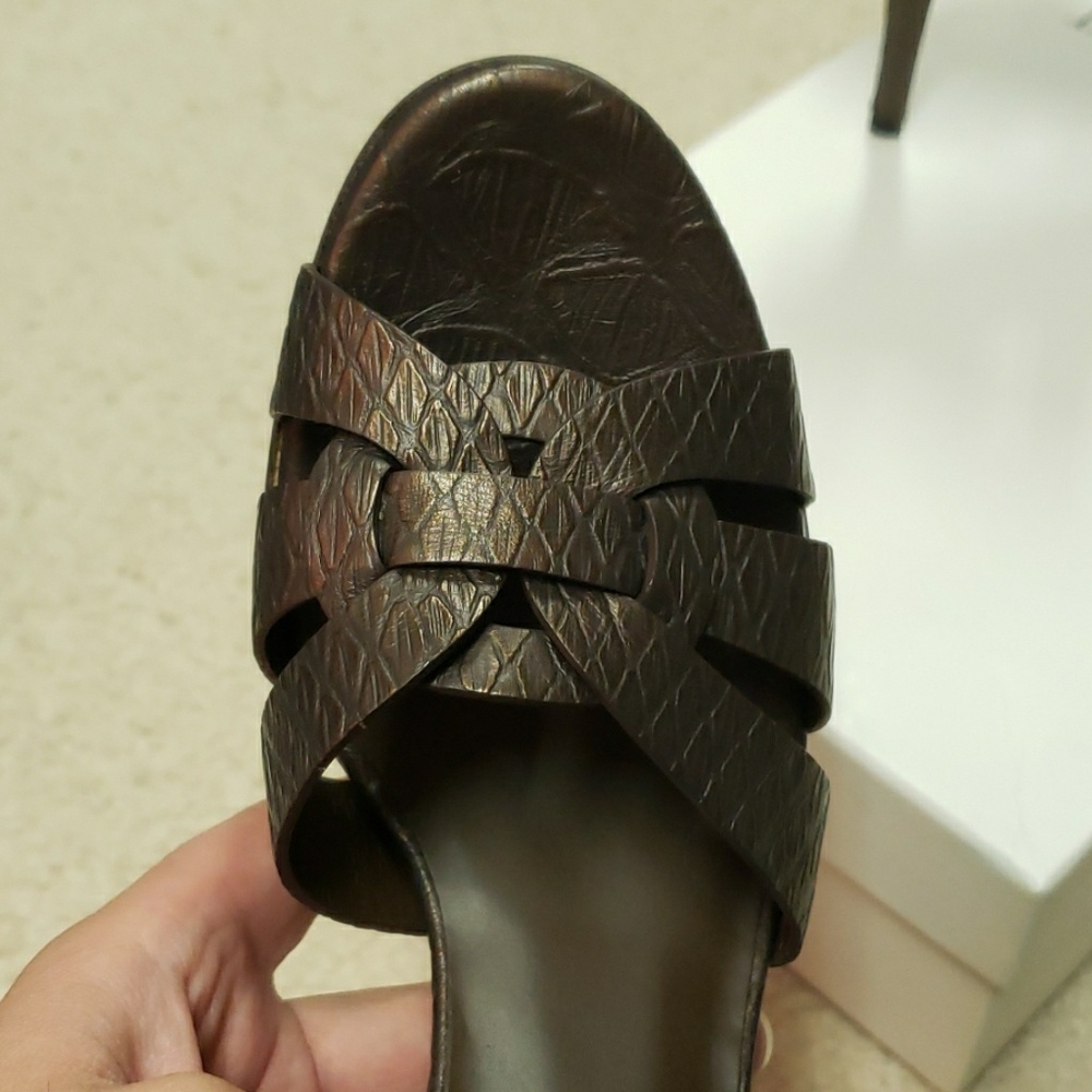 YSL Yves Saint Laurent NIB Tribute Heels - Picture 2 of 8